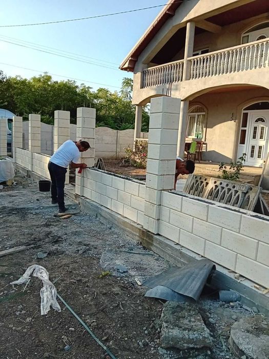 Garduri din panou stil jaluzele, sipca metalica, tabla, plasa si BCA