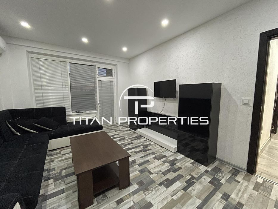 Дава се под наем Тристаен апартамент в Варна, Левски - 120 кв.м за 850 € - Снимка #2