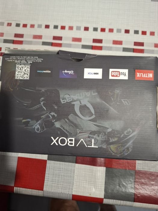 Продавам TV BOX 4K, за части Амиго Ален 2