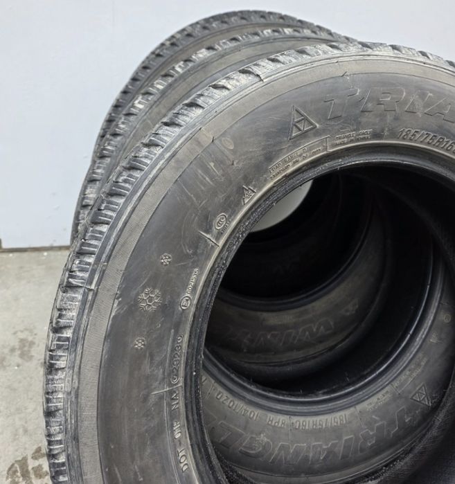 Продам.  Шины на газель TRIANGEL.