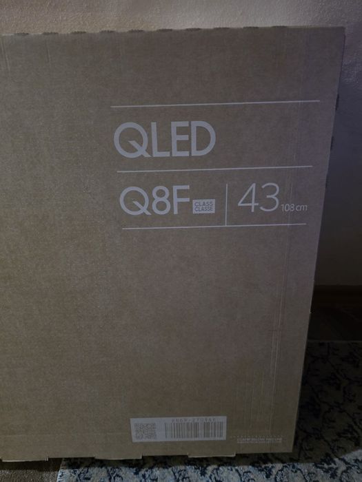 Samsung  Televizor QLED Smart SAMSUNG 43Q8F, 4K, HDR, 108cm