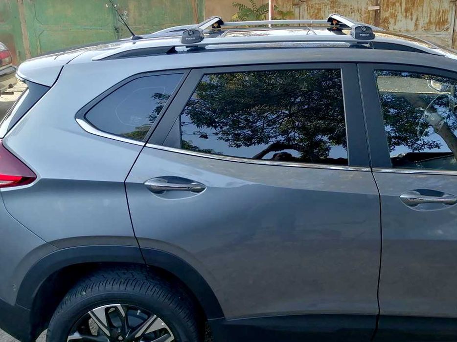 Багажник на крышу Kia Sportage, Tracker, Captiva, VW Caddy, Largus,