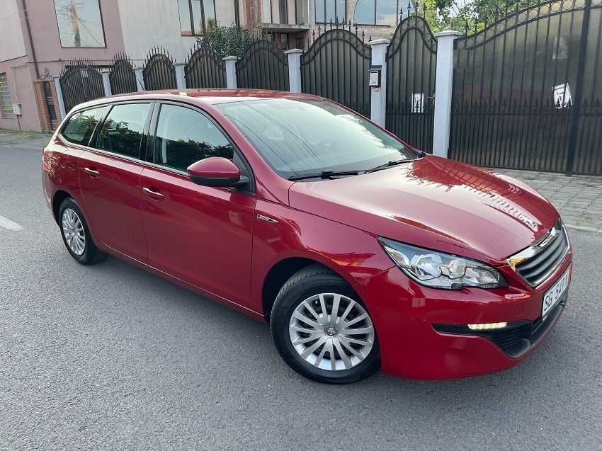 PEUGEOT 308 face-lift 2016-1,2 benzina-FULL LED -156 450 KM REALI-UNIC PROPIETAR