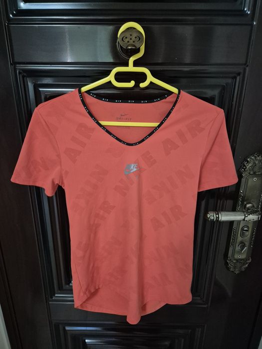 Tricou Nike Dri-FIT Air damă XS