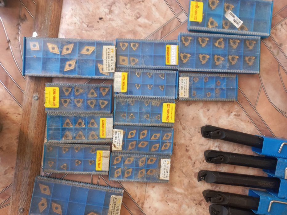 Токарные инструменты