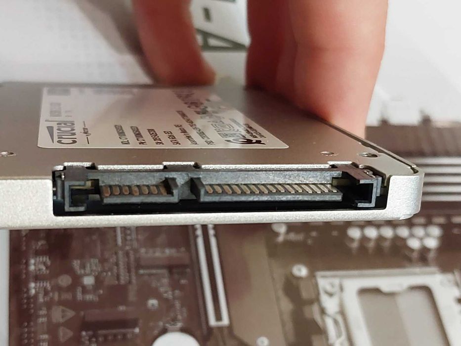 1TB Sata SSD Crucial MX500