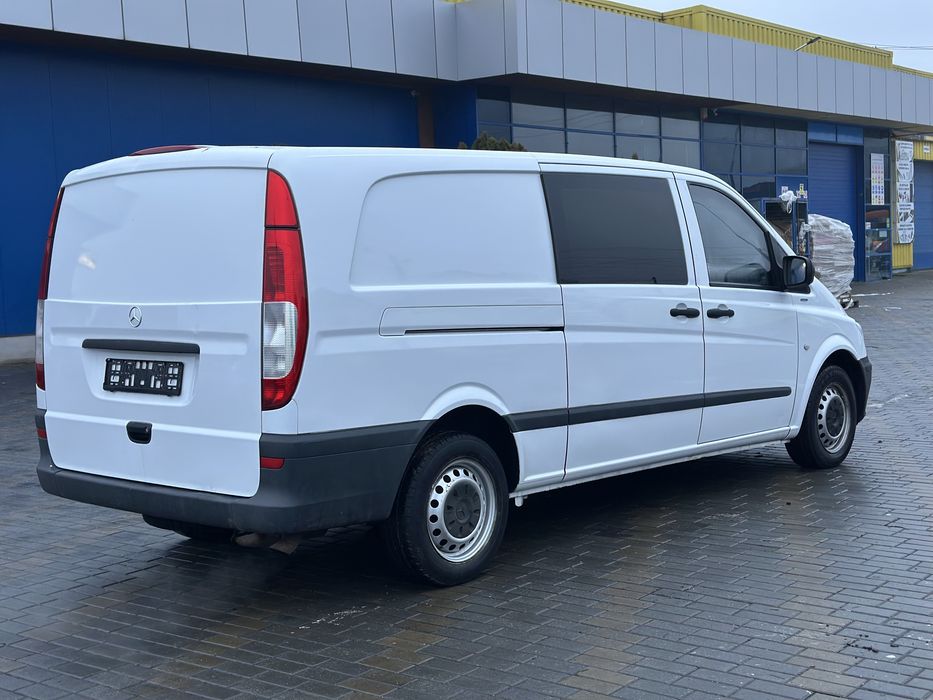 Vand Mercedes Vito 2.2-163 cp,euro 5,6 locuri,extralung,an 2013,ac,