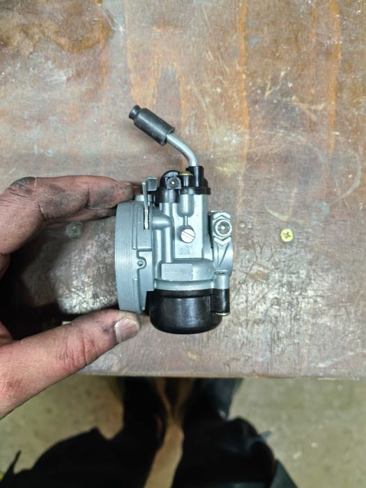 Карборатор за велодвигател, веломотор