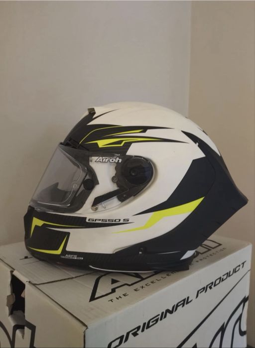 Airoh GP550S