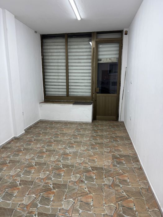 Отдава се под наем помещение – ул. Цар Асен №30, гр. Пловдив