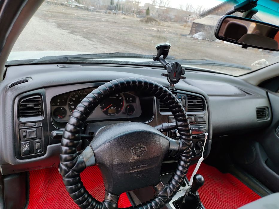 Продам Ниссан Примера