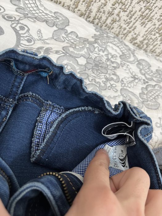 Одежда : джинсы , брюки , рубашка , пиджак