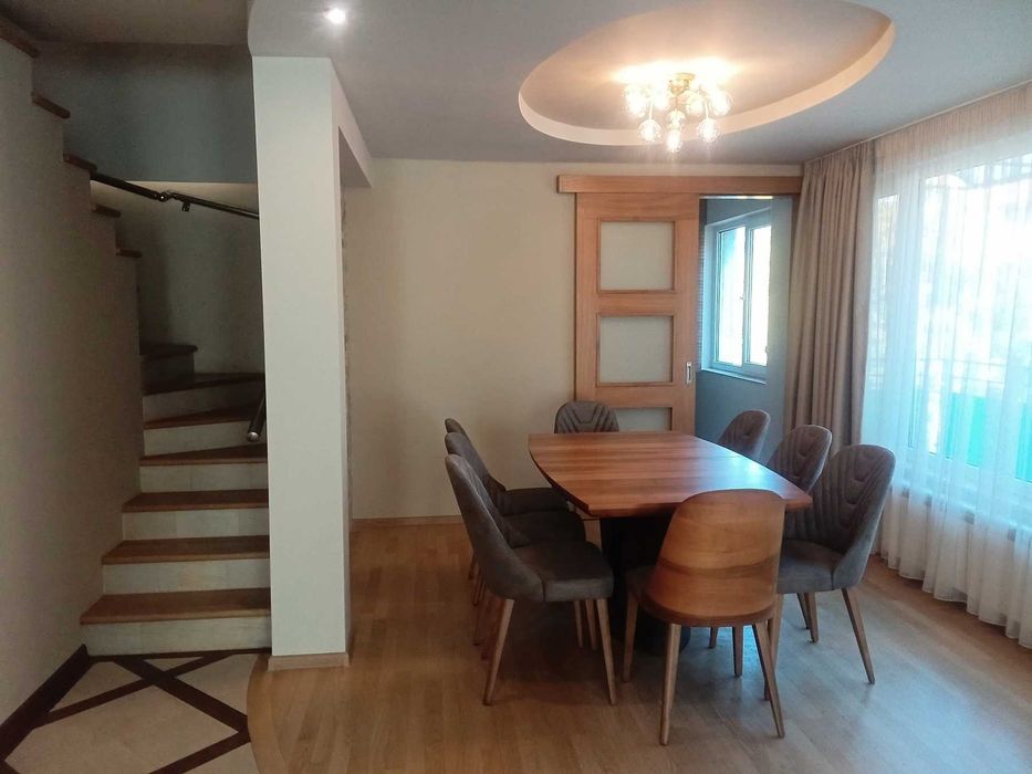 Дава се под наем Мезонет в Пловдив, Център - 270 кв.м за 1495.83 € - Снимка #10