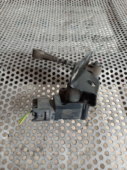 Senzor Nivel Cantar Xenon Punte Spate Land Rover Range Rover Evoque Discovery Sport An 2012-2013-2014-2015-2016-2017-2018-2019 Cod BJ32-3D026-AA 4x4 D