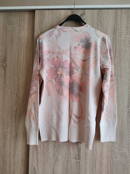 Блуза с дълъг ръкав нова