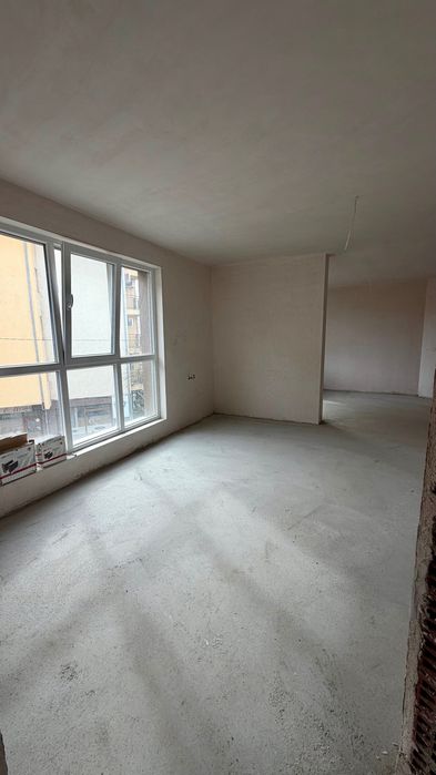 Просторен апартамент с акт 16, ново строителство, от собственика