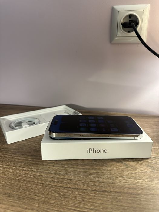 Iphone 14 Pro 512 GB silver като нов