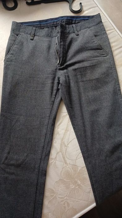 Продам пакет мужской одежды