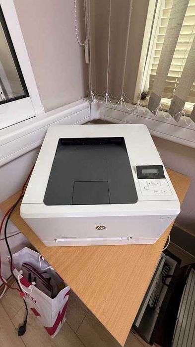 Цветен лазерен принтер HP Color LaserJet Pro color M254 nw