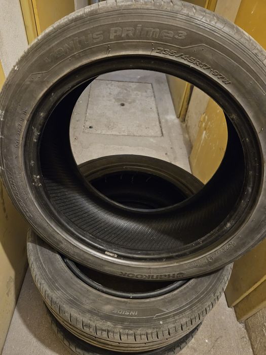 Летни гуми Hankook 235 45 17