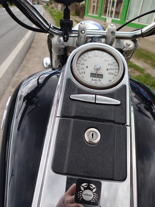 Suzuki Boulevard C90T/VL1500