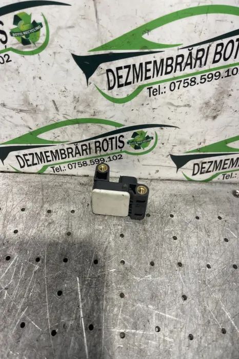Senzor impact 6 911 003 BMW Seria 3 2006 320d MT (163 hp)