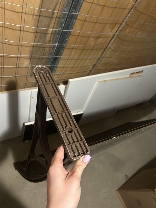 Vand copertina, exact ca in poze, e ca noua.