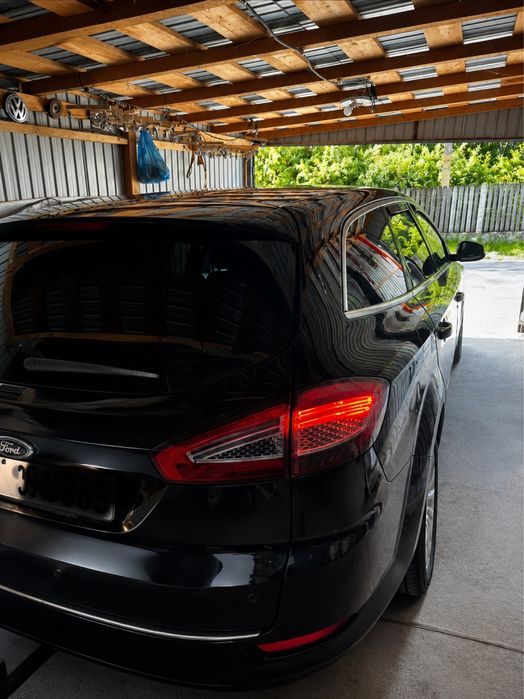 FORD Mondeo 2011 — imagine 2