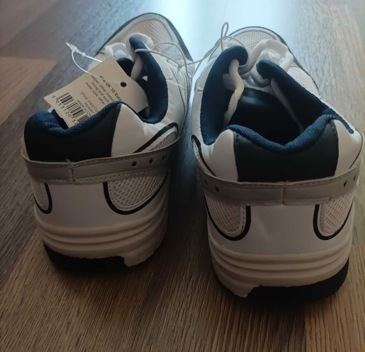 Нови маратонки George