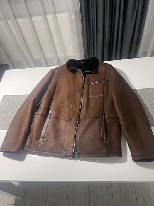 Geacă piele naturală de miel cu blană