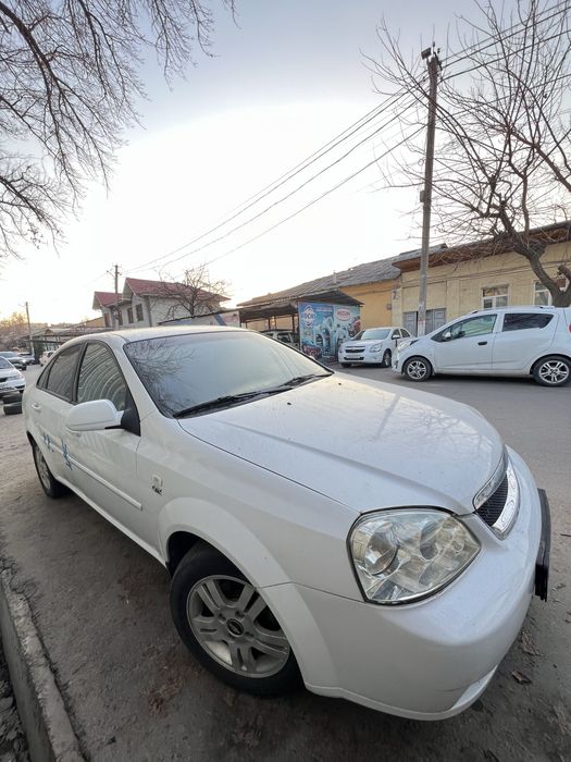 Chevrolet Lacetti 2009 batumotors