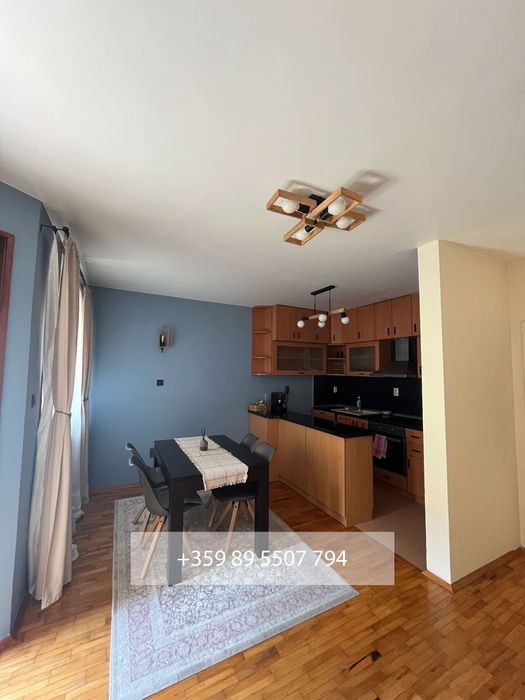 Продава се Тристаен апартамент в Пловдив, Кючук Париж - 87 кв.м за 1615 €/кв.м - Снимка #1