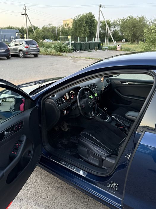 Volkswagen jetta 2013г