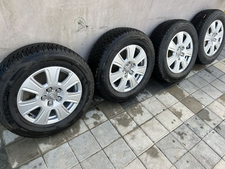 Roti Audi 215 65 R16 iarna audi Q3