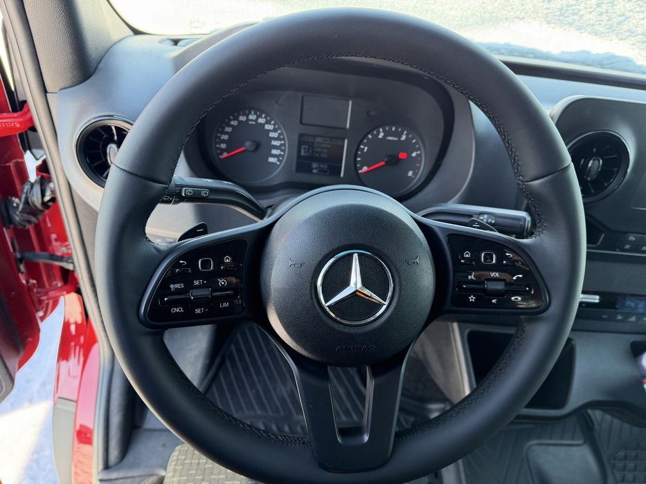 Mercedes Benz Sprinter Мерседес Спринтер  2023г