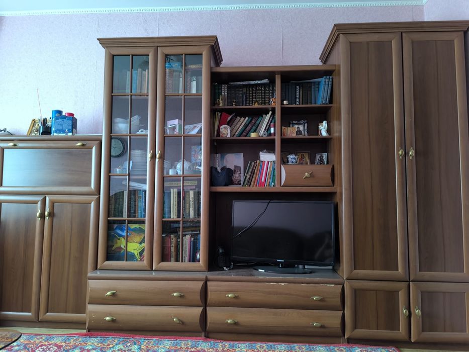 Продам шкаф - стенка