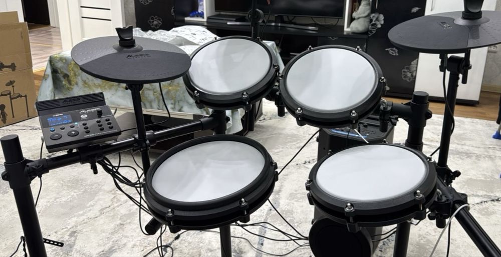 Ударная установка Alesis nitro max kit