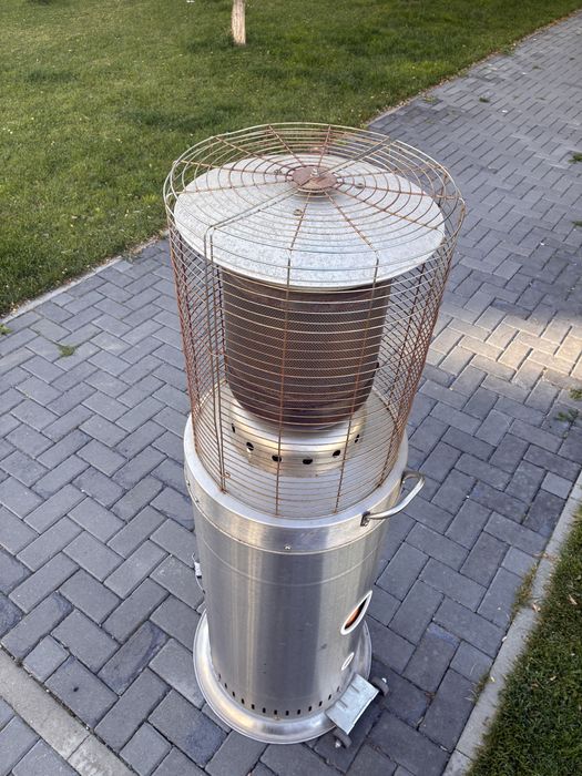 incalzitor terasa gradina cu butelie