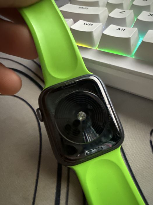 Оригинальные Apple watch SE 2021