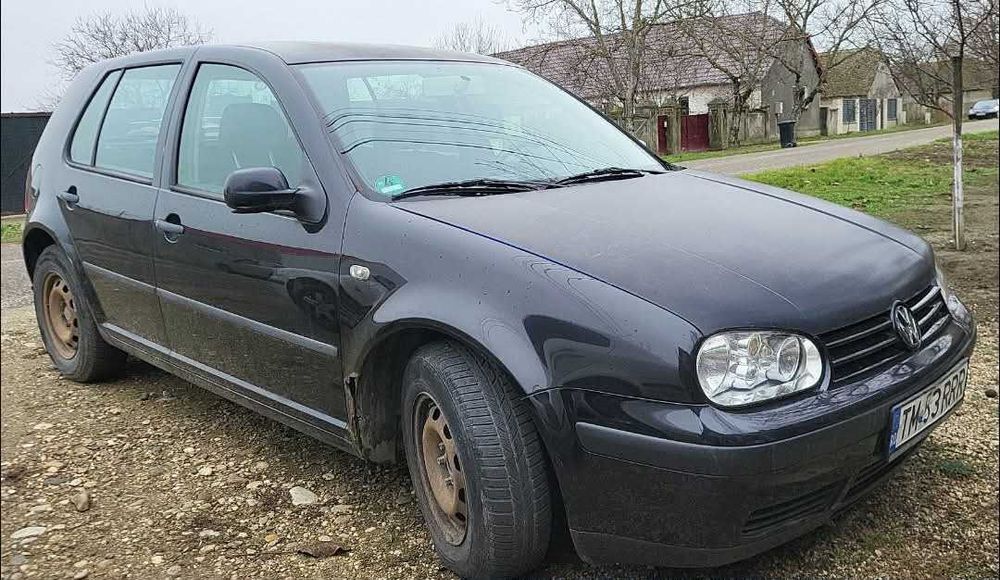 Vand Golf 4 stare buna de funcționare