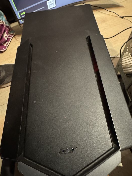 геймърски компютър Acer nitro i5 11gen2,6ghz/16ram/ssd512gb/6gb video