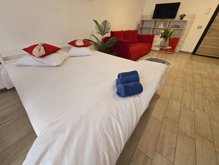 Cazare  Regim Hotelier Constanta  Navodari Oferim Factura