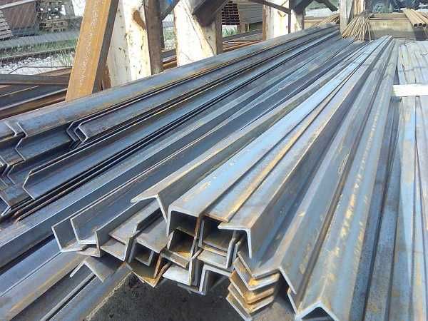 Уголок металлический 75*75 мм