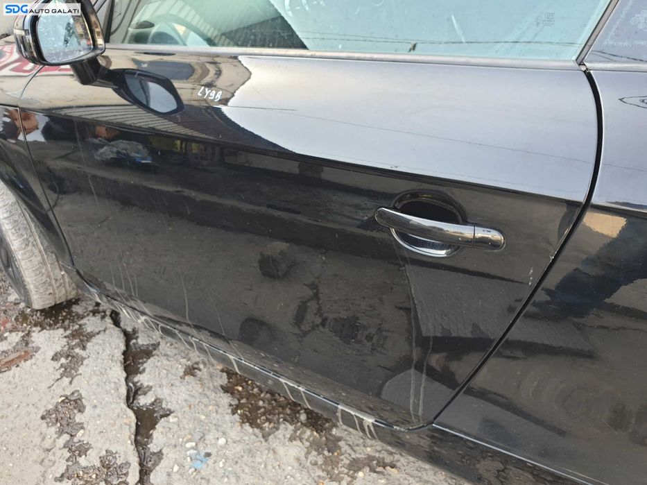 Portiera Stanga Dezechipata Audi TT 8J 2006 - 2014 Culoare LY9B