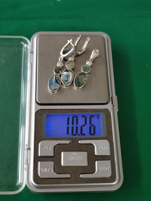 Сребърен комплект обеци с медальон 925 и кралски седеф