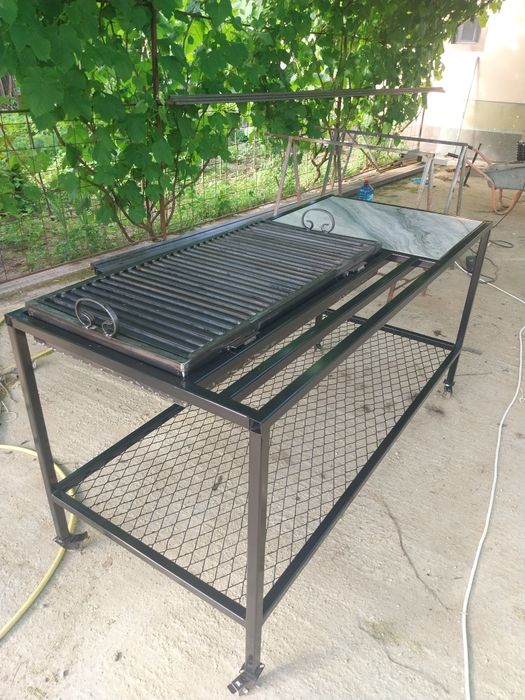 Gratare metalice de vânzare 2m