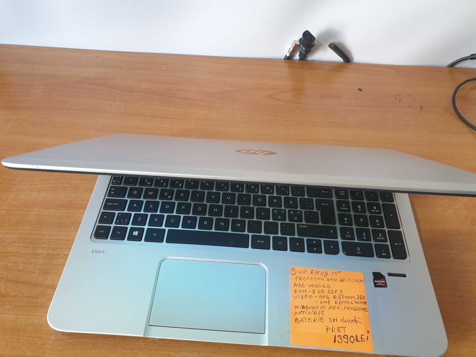 Laptop  GAMING HP ENVY 15-j118so 15,6''1TB HDD 8GB Ram Amd A8