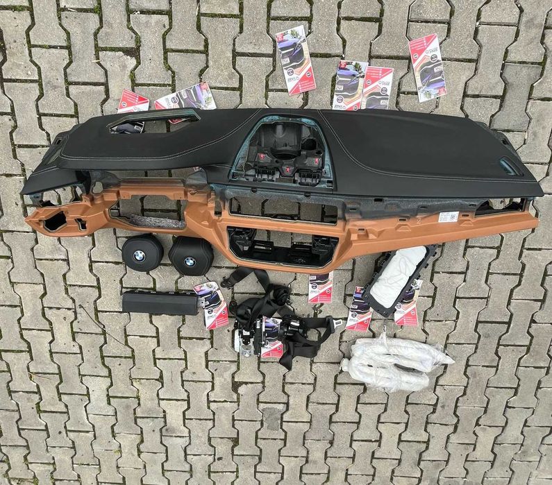 BMW G30 - plansa bord HUD piele - kit airbag - centuri de siguranta