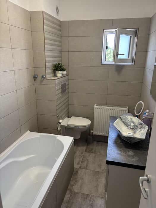 Apartament 3 camere+loc parcare inclus