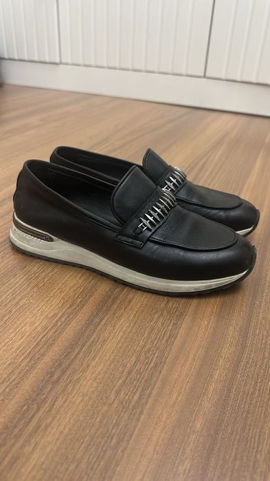 Женская.   обувь